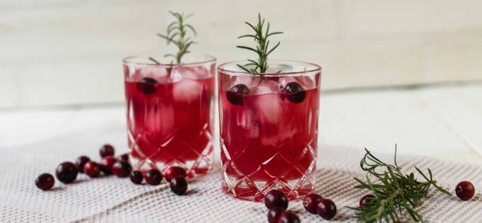 Helligdagscocktail-cranberry-sparkler